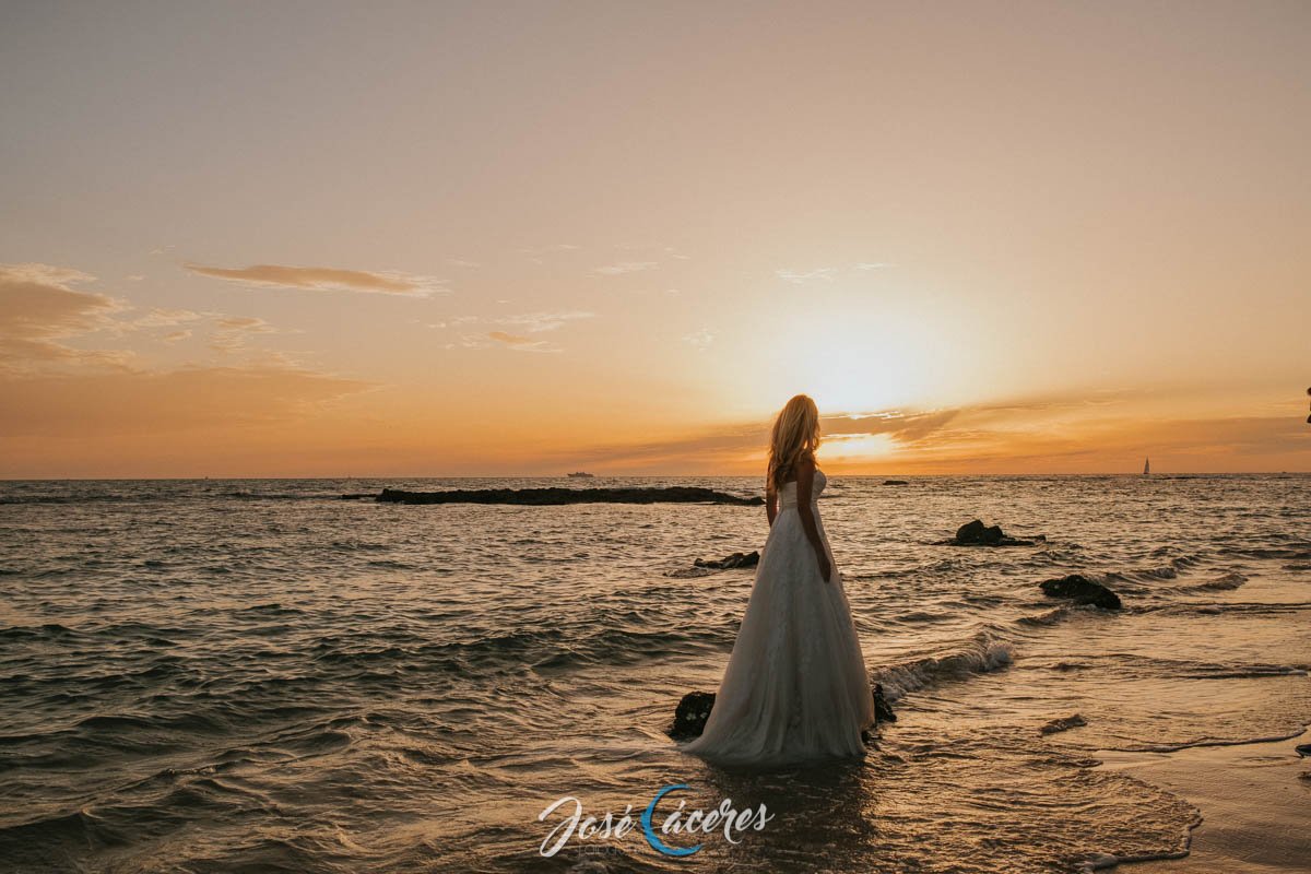 Postboda en Río Majaceite y playa de la muralla