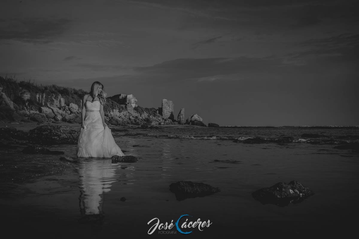 Postboda en Río Majaceite y playa de la muralla