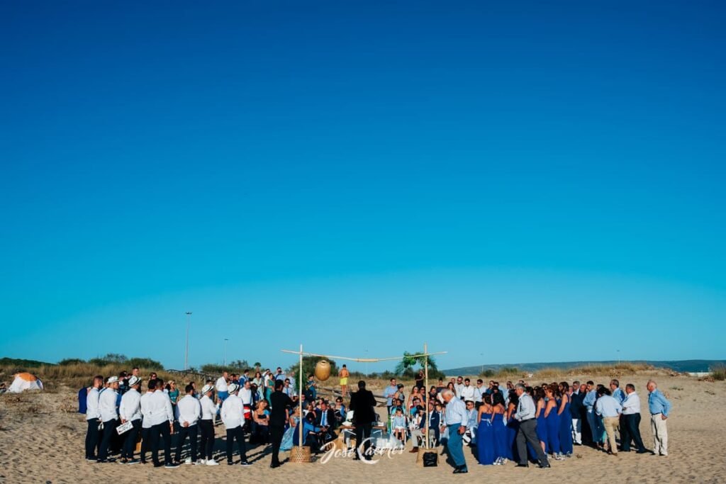 Boda civil en la playa de la hierbabuena