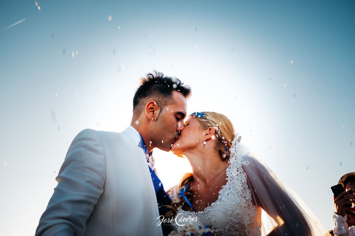 Boda civil en la playa de la hierbabuena