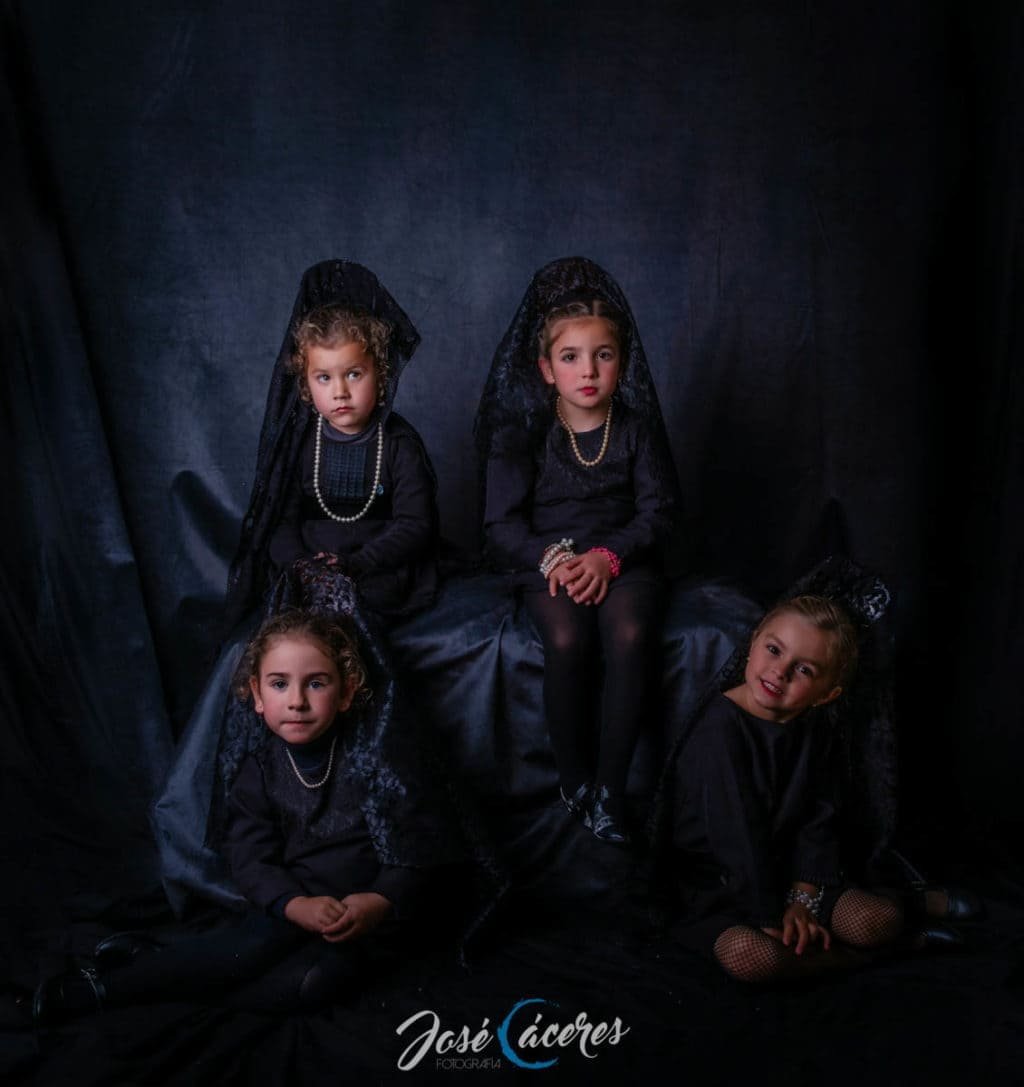 reportaje mantilla niñas Jerez