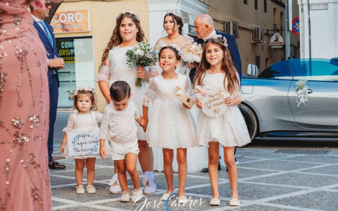 Damas de Honor Infantiles de Lolattes Artesanía