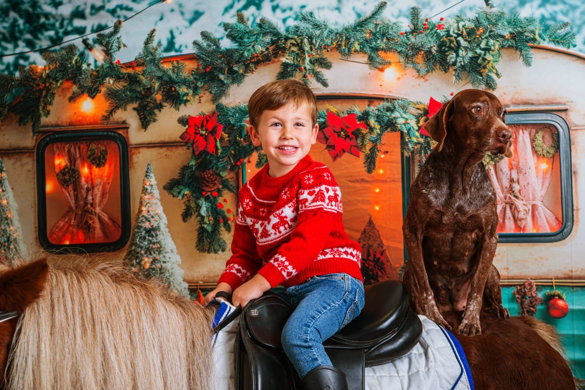 Reportajes navideños con Animales-11 Navidad mágica con niños y mascotas en Jerez