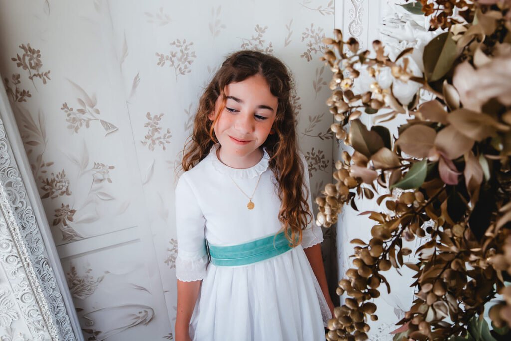 Fotógrafo de comunión en Jerez cuidando la comodidad del niño 