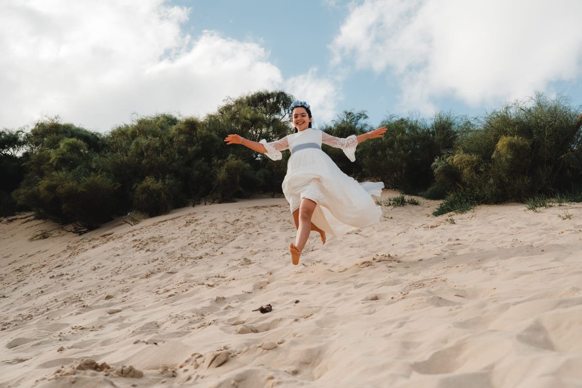 Fotos de comunión en la playa para familias de Jerez | Estudio José Cáceres