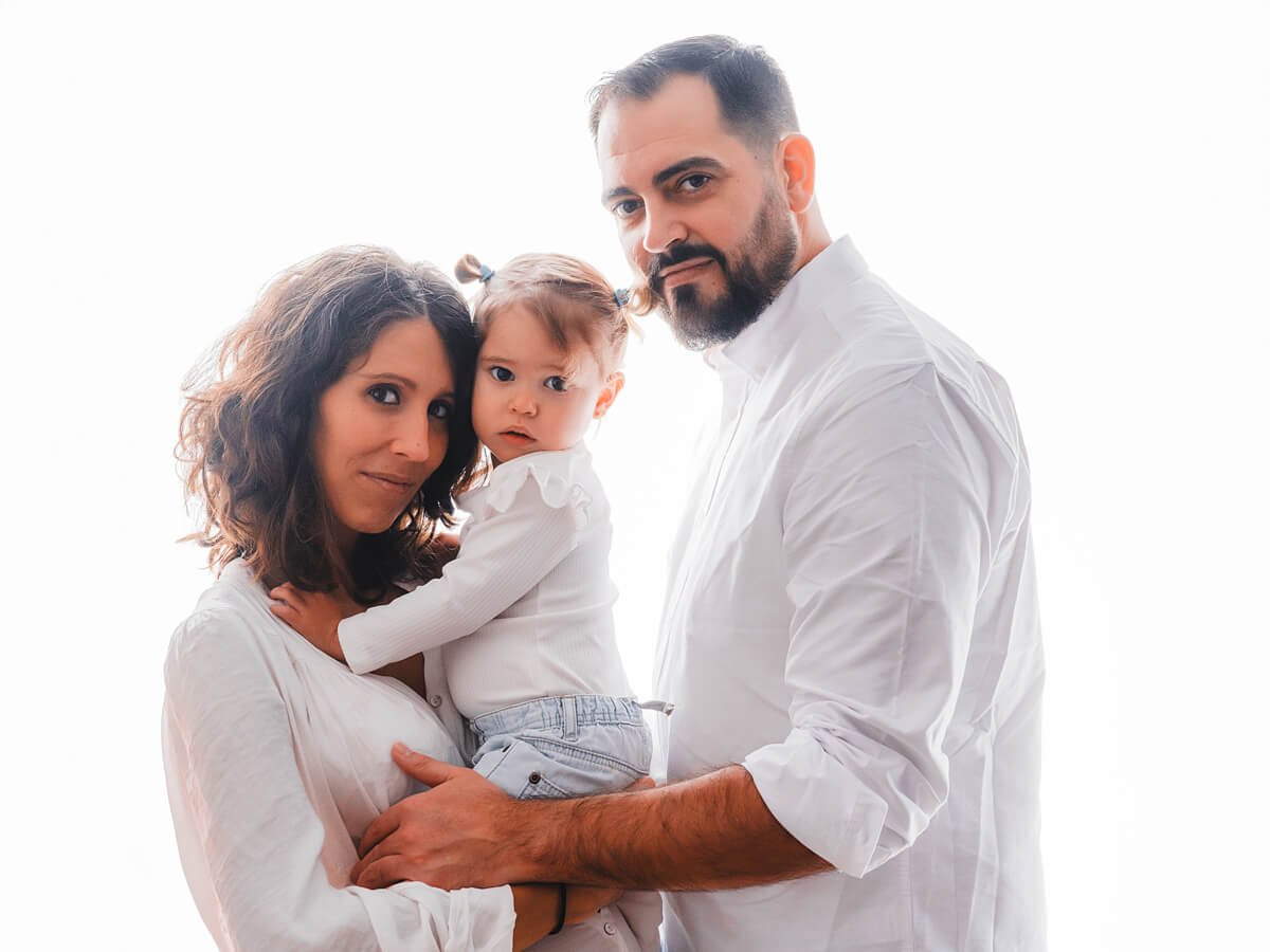 sesión embarazo con pareja e hijos en Jerez