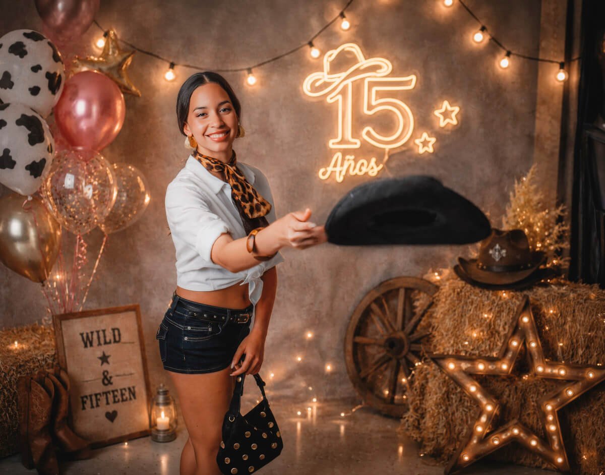 Reportaje editorial de cumpleaños adolescente en estudio en Jerez